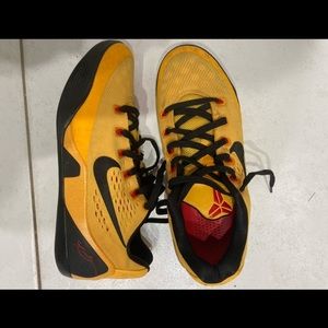 Nike Kobe 9 EM Bruce Lee shoe